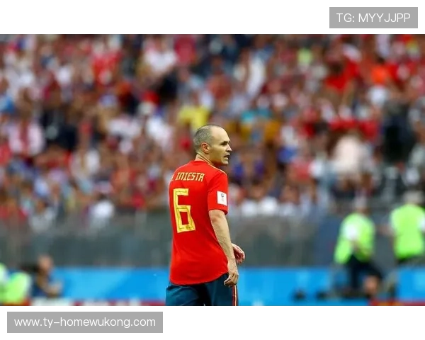 伊涅斯塔与哈维在传控体系下出现组织重心偏移