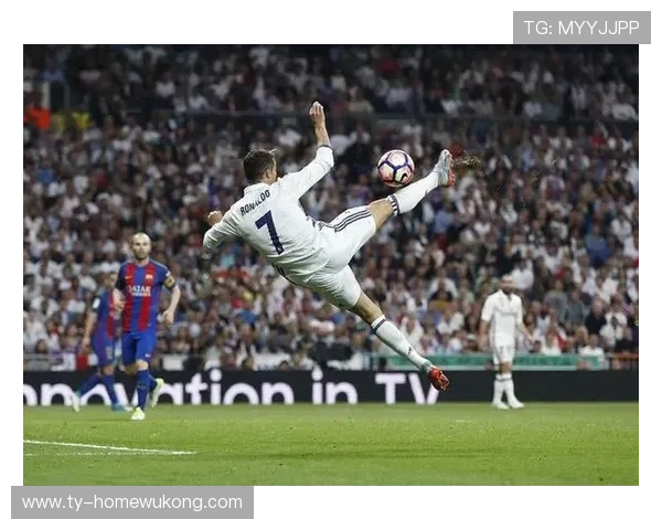 C罗与内马尔对比：天赋与技术风格如何影响核心效率