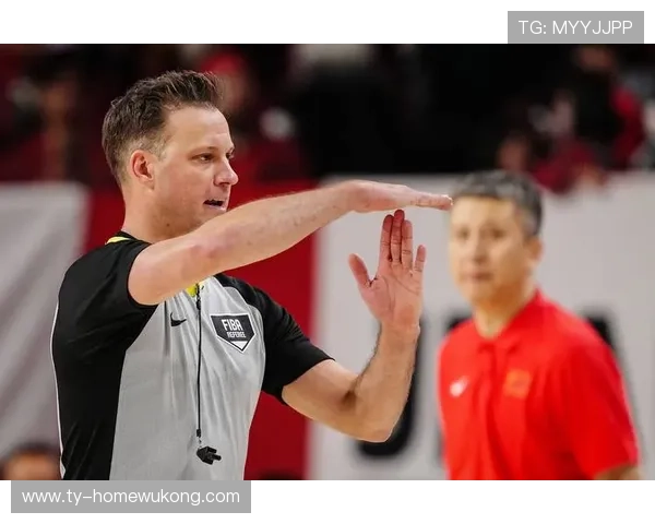 为什么看似明显的任意球，裁判却视而不见？