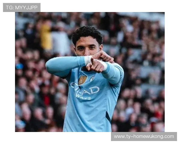 曼城中场控制力下滑，结构变化加剧攻防失衡