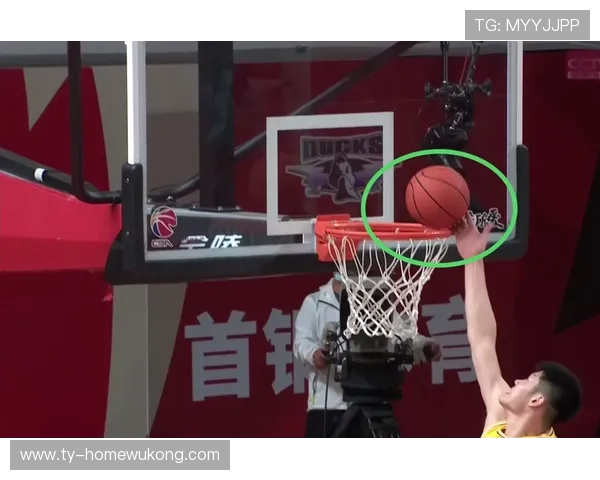 掌握扣篮干扰规则：篮球比赛中哪些行为算干扰球？